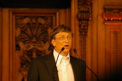 Bill Gates, PDG de Microsoft,  l'universit de La Sorbonne, Paris, France. 